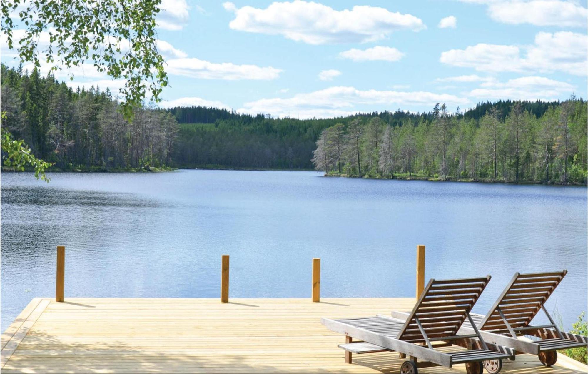 Nice Home In Sunne With Jacuzzi Alvsatern Bagian luar foto